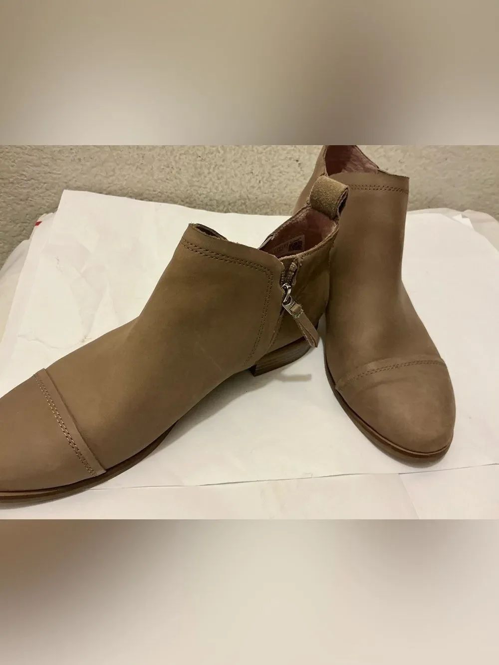 Toms Women's Brown Tan Ankle Booties with Side Zip Accent